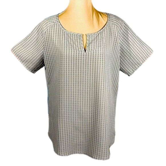Eddie Bauer Top Size Large Short Sleeve Gray LW NWOT - Picture 1 of 12